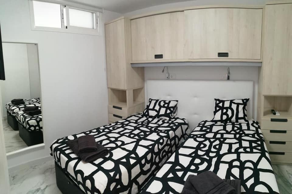 Gemini Apartment San Bartolomé Екстериор снимка